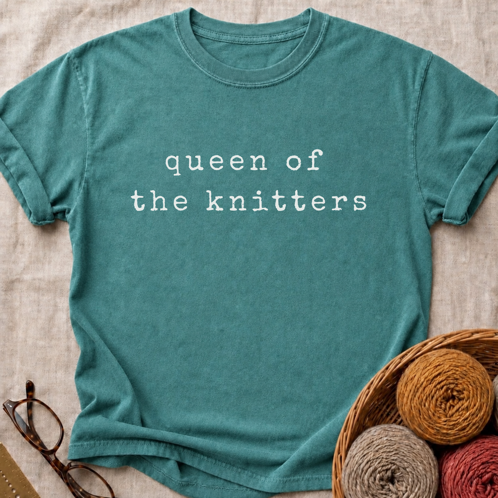 Queen Knitter T-Shirt