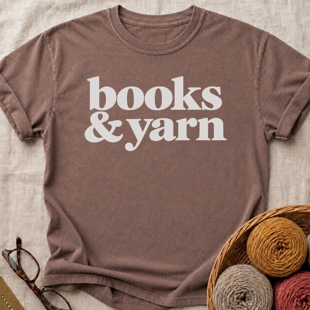 Books And Yarn T-Shirt in Espresso