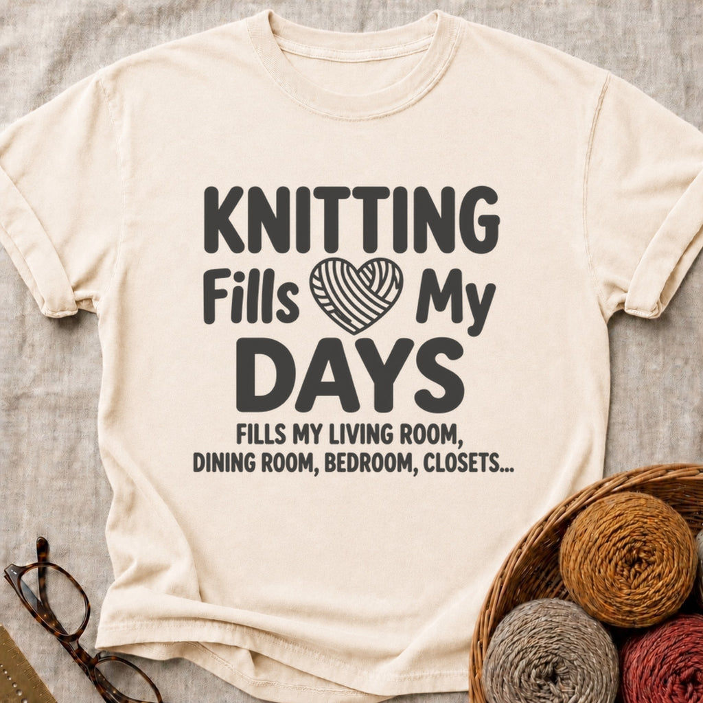 Fills My Days T-Shirt in Ivory