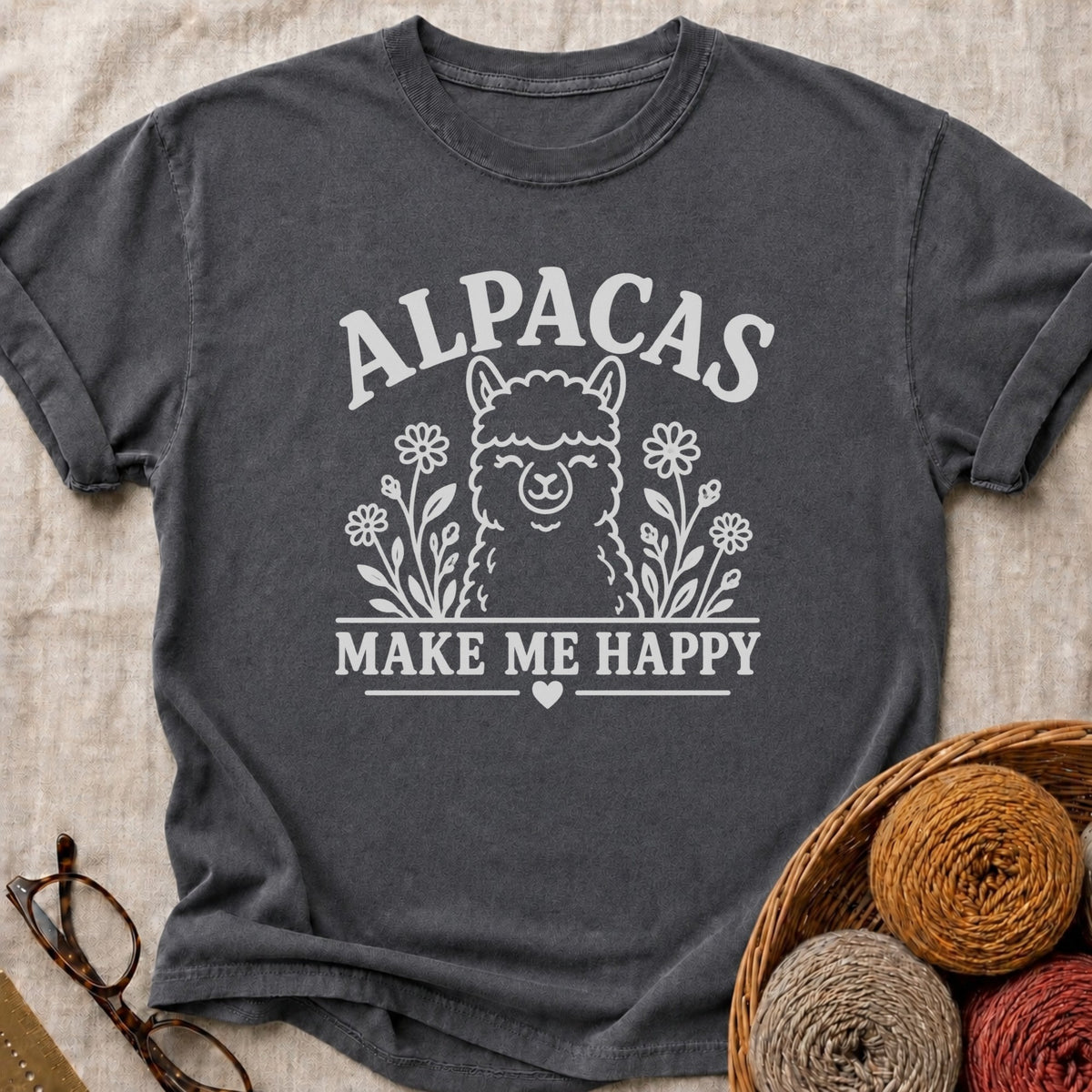 Happy Alpacas T-Shirt in Pepper