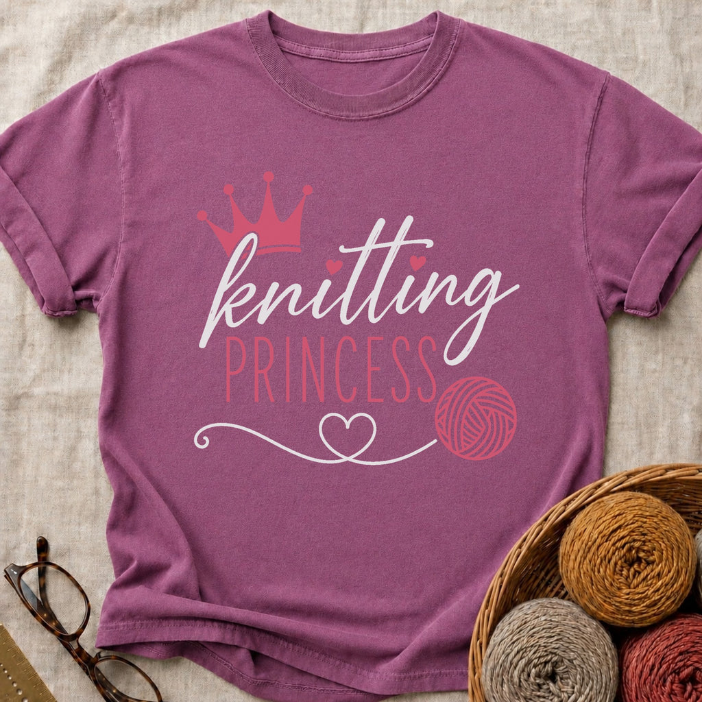 Knitting Princess T-Shirt in Berry