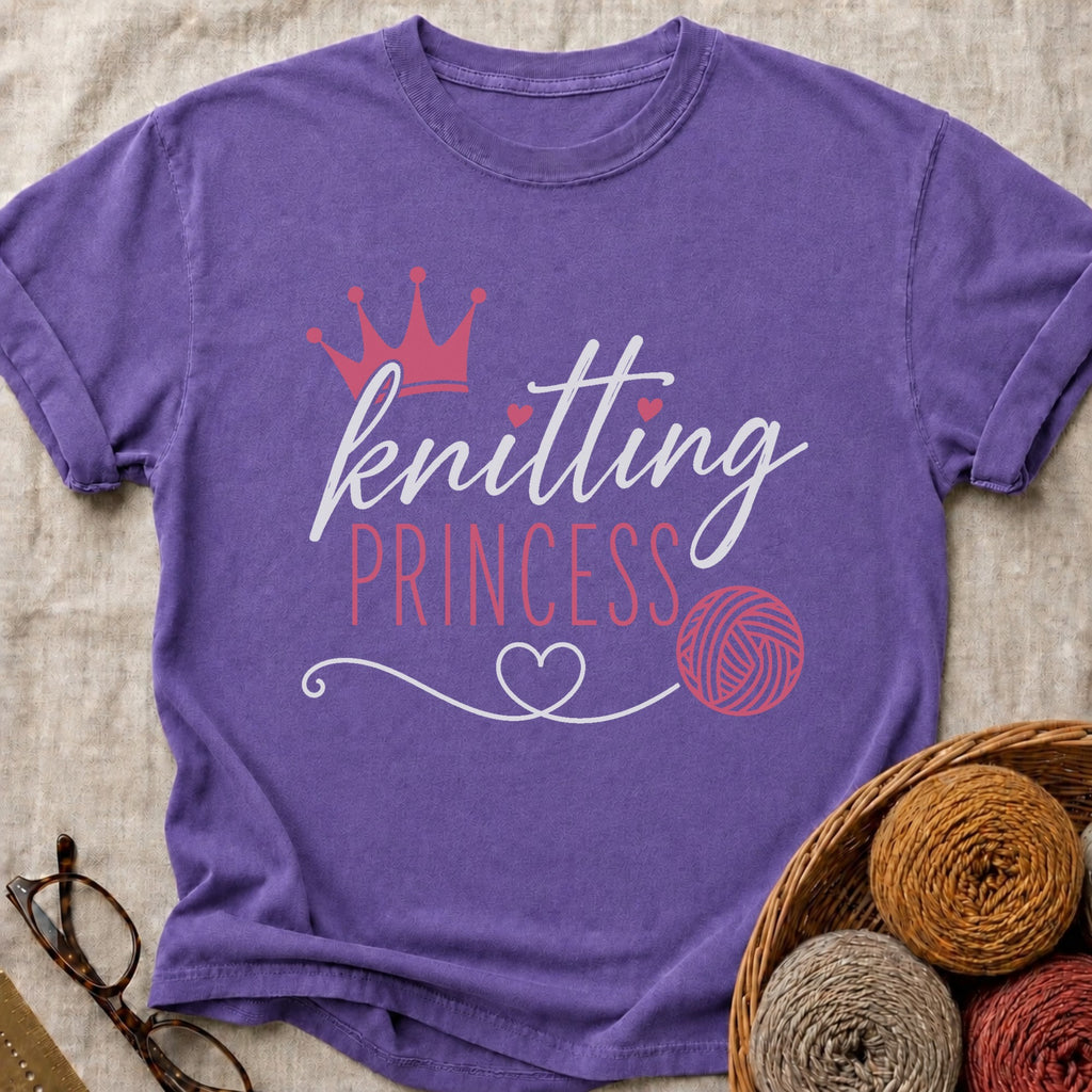 Knitting Princess T-Shirt in Grape